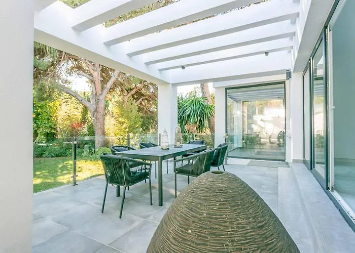 Casa 23 *